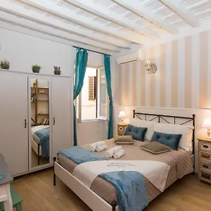 Holiday home Boutique Domus Navona Librari, Rome